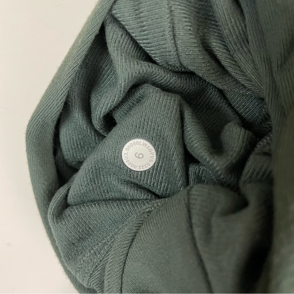 lululemon Ready To Rulu High-Rise Cropped Jogger Army Green Sz 6 - Picture 10 of 14